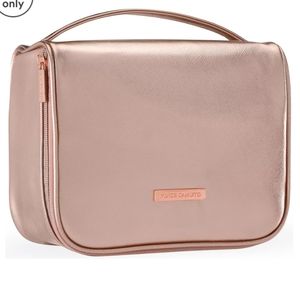 VINCE CAMUTO BEAUTIFUL BAG